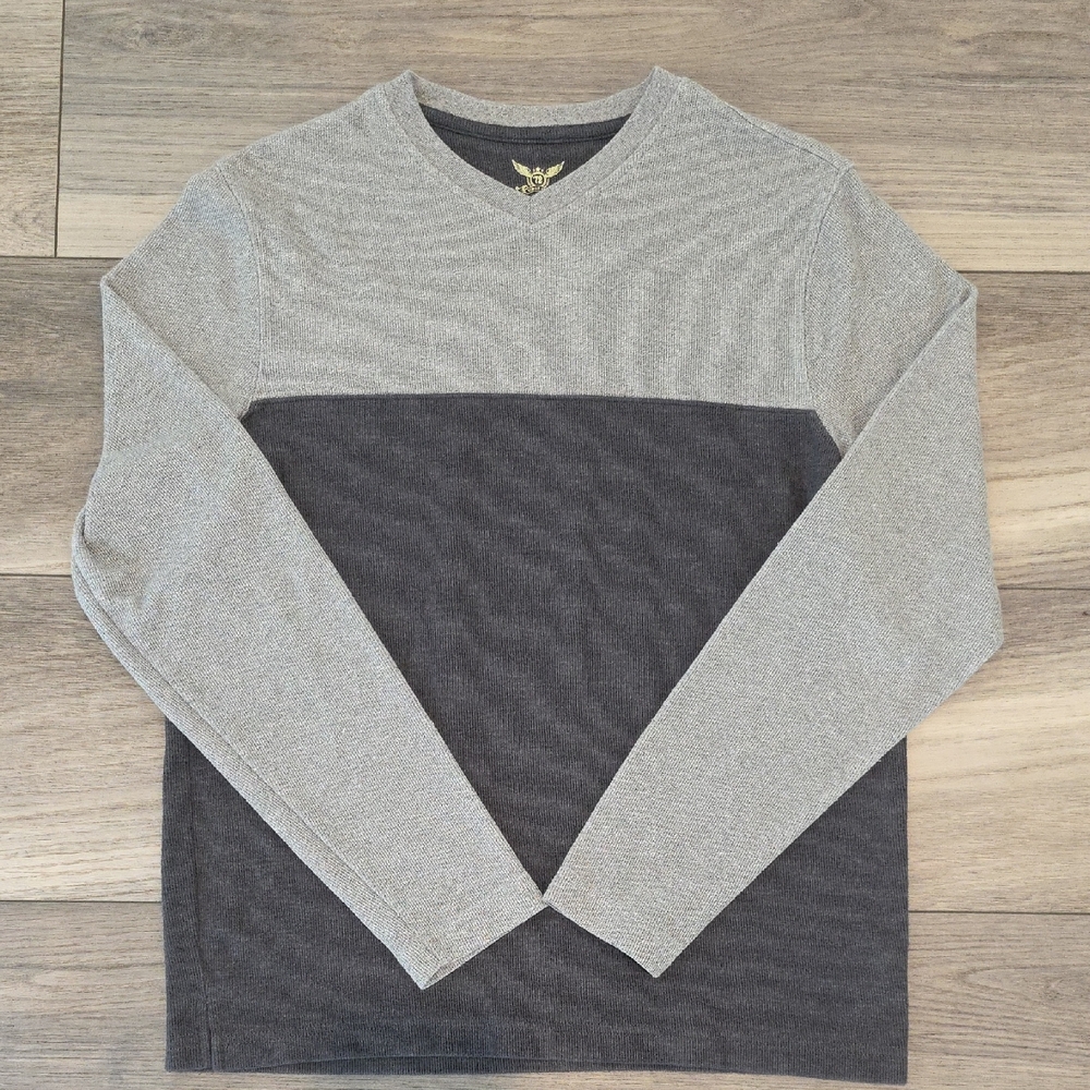 Faded Glory Gray and Black V-Neck Sweater